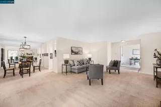 Photo #4: 41016869 Listing