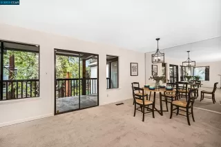 Photo #6: 41016869 Listing