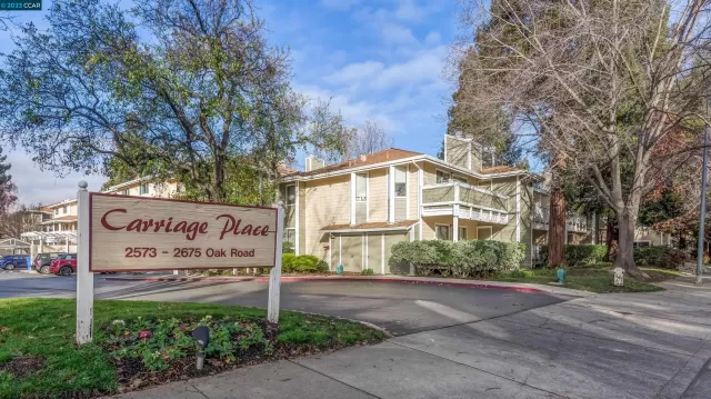 MLS: 41016879 Condo For Sale