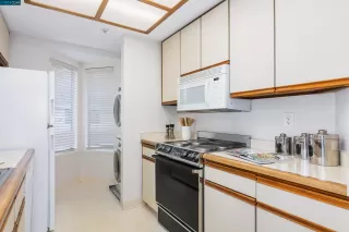 Photo #6: 41016879 Listing