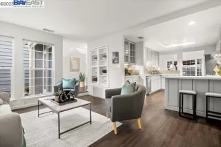 Photo #5: 41016943 Listing