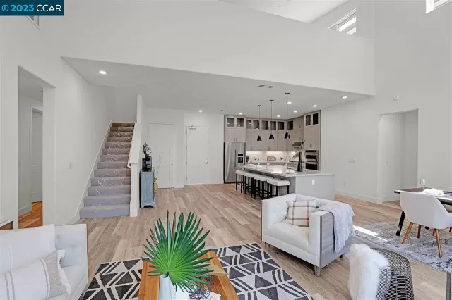 MLS: 41016949 Condo For Sale