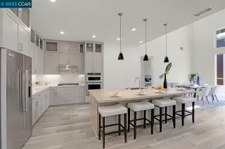 Photo #1: 41016949 Listing 