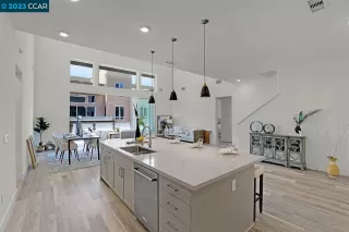 Photo #4: 41016949 Listing 