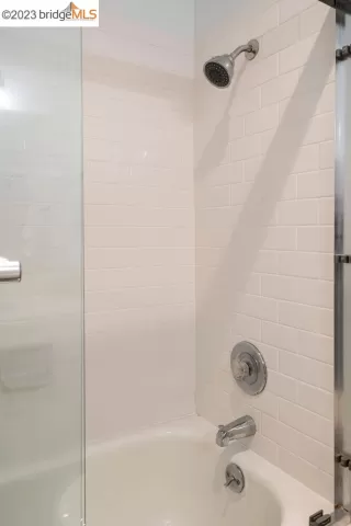 Photo #5: 41016960 Listing