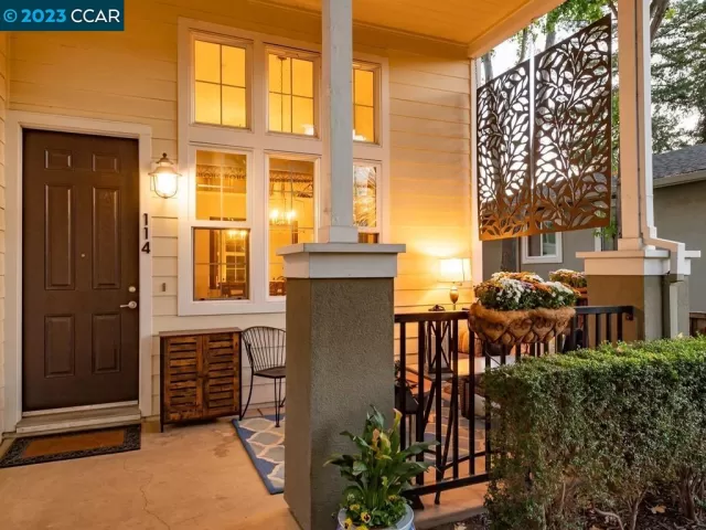 MLS: 41016967 Condo For Sale