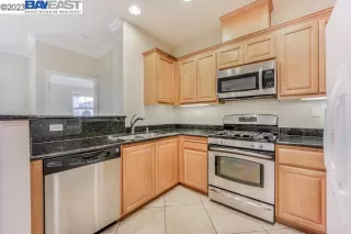 Photo #3: 41016972 Listing