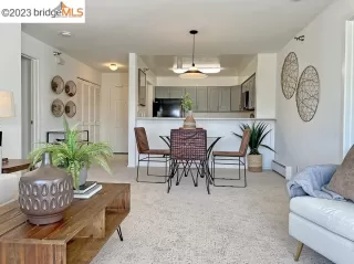 Photo #4: 41017043 Listing 