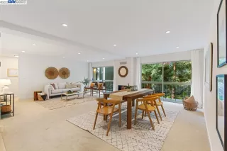 Photo #1: 41017052 Listing