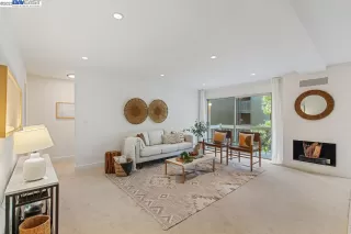 Photo #2: 41017052 Listing