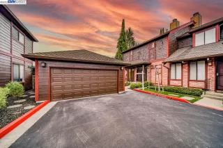 More Details about MLS # 41017102 : 20057 SANTA MARIA AVE