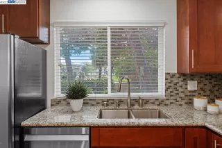 Photo #6: 41017131 Listing 