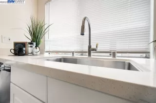 Photo #6: 41017166 Listing