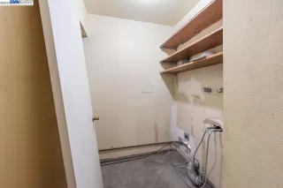 Photo #2: 41017170 Listing