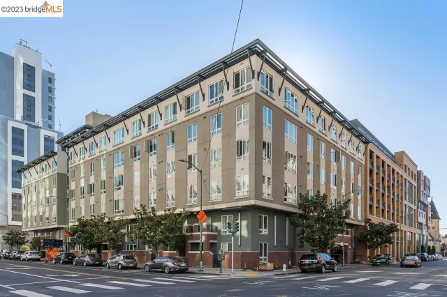 MLS: 41017279 Condo For Sale