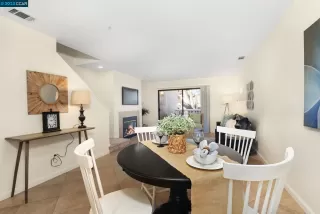 Photo #3: 41017296 Listing