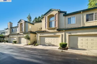 Photo #2: 41017353 Listing