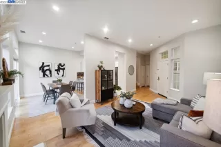 Photo #6: 41017353 Listing