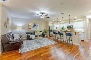 Photo #5: 41017383 Listing 