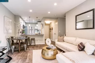 Photo #3: 41017421 Listing