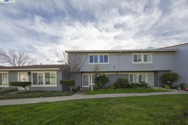 MLS: 41017435 Condo For Sale