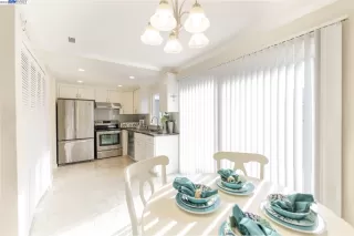 Photo #4: 41017435 Listing 