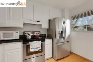 Photo #1: 41017444 Listing 