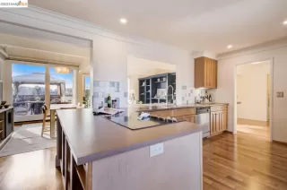 Photo #6: 41017521 Listing 