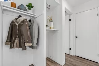 Photo #6: 41017549 Listing