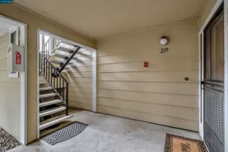 Photo #5: 41017595 Listing 