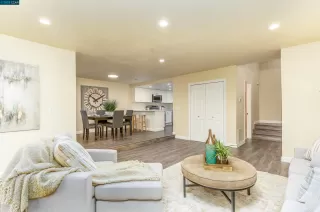 Photo #3: 41017609 Listing