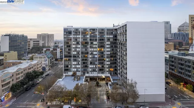 MLS: 41017628 Condo For Sale