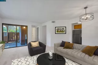 Photo #2: 41017660 Listing