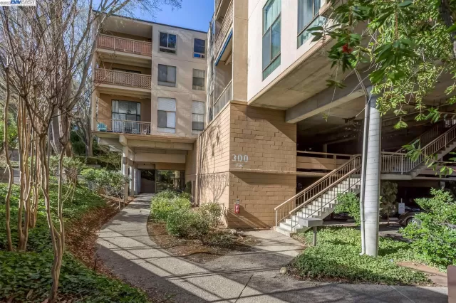 MLS: 41017682 Condo For Sale