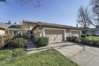 Photo #2: 41017759 Listing 