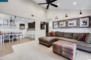 Photo #5: 41017763 Listing 