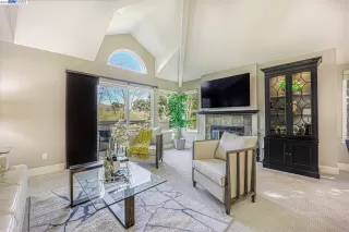 Photo #4: 41017797 Listing