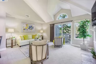 Photo #5: 41017797 Listing