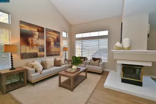 Photo #4: 41017829 Listing