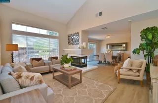 Photo #5: 41017829 Listing