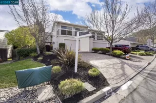 Photo #1: 41017835 Listing 