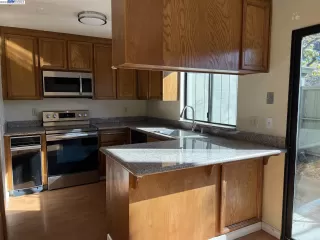 Photo #3: 41017847 Listing 