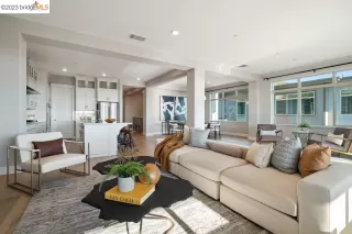 More Details about MLS # 41017890 : 6743 SKYVIEW DR