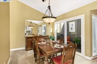 Photo #5: 41017898 Listing