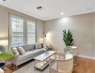 Photo #3: 41017901 Listing