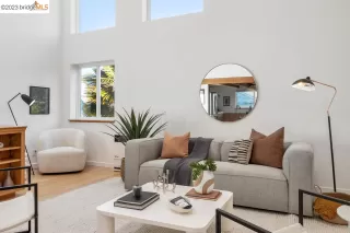 Photo #6: 41017932 Listing