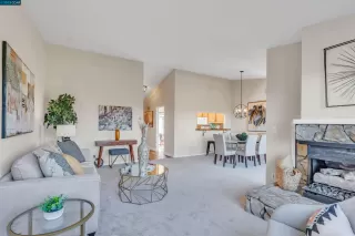 Photo #4: 41017936 Listing