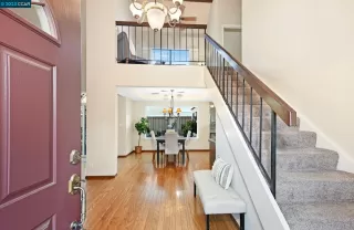 Photo #2: 41017939 Listing