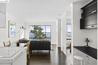 Photo #3: 41017943 Listing 