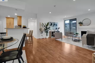 Photo #3: 41017956 Listing